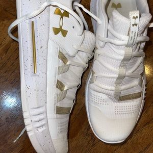 Under Armour low top Volleyball shoes